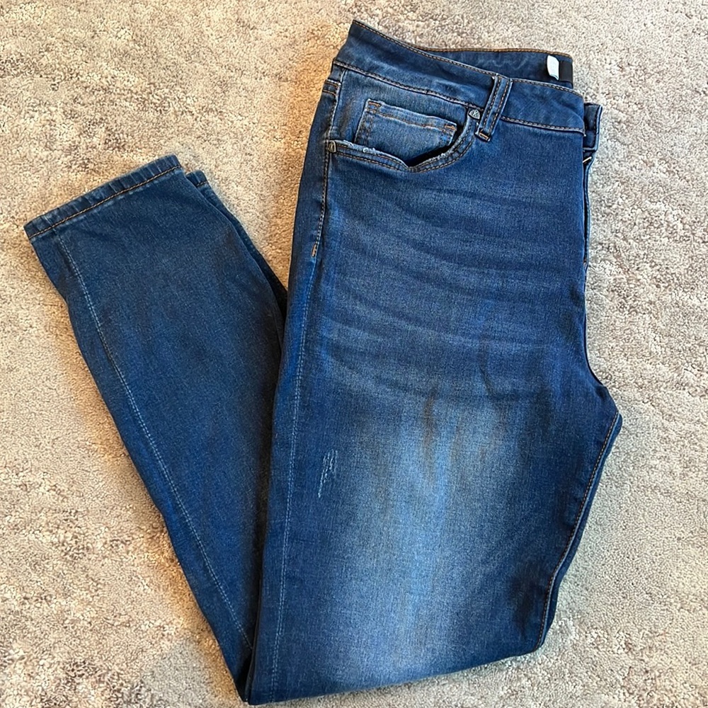 KUT FROM THE KLOTH distressed skinny jeans